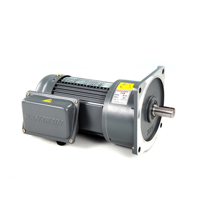 GV Series 32 Output Shaft 1500W مع الفرامل / معدات أتمتة تربية الحيوانات