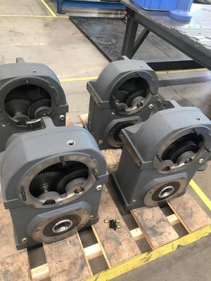 Involute Spur Worm F Series سرعة حلزونية شطبة مخفض السرعة لحركة القيادة