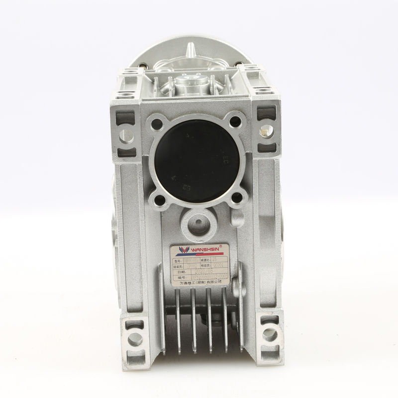 7.5kW نسبة التخفيض 1/40 دودة علبة التروس للحد من السيور الناقلة